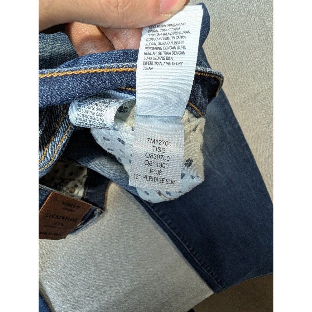 Lucky Brand 121 Heritage Slim Jeans Mens 38x30 Blue Medium Wash Denim 7M12700 - Picture 14 of 15